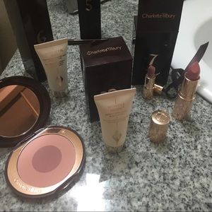 Charlotte Tilbury bundle